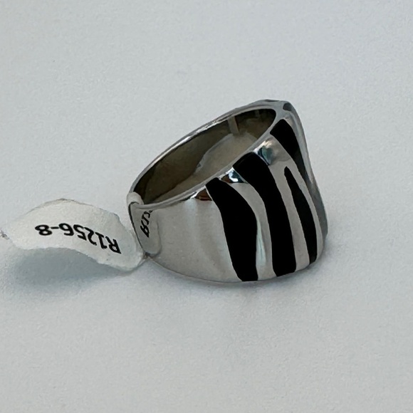 STAINLESS STEEL ZEBRA Ring Size US 8 Black Enamel Mobwife Oversized Statement - Picture 12 of 16